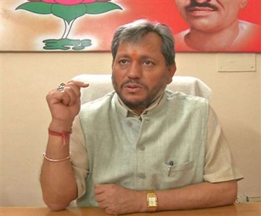 115 दायित्वधारियों की छुट्टी