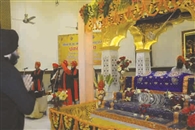 गुरु गोविंद सिंह जयंती पर मत्था टेका