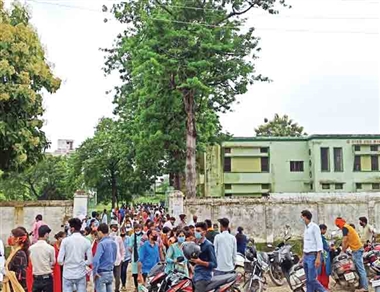 Bed Entarce Exam Organized In Two Shifts On Sunday - Gorakhpur News