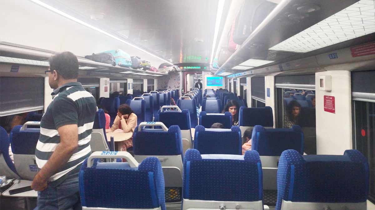 रांची को मिला ‘रेल बूस्ट’ हटिया यार्ड में बढ़ेगी वंदे भारत की 'ताकत' ...