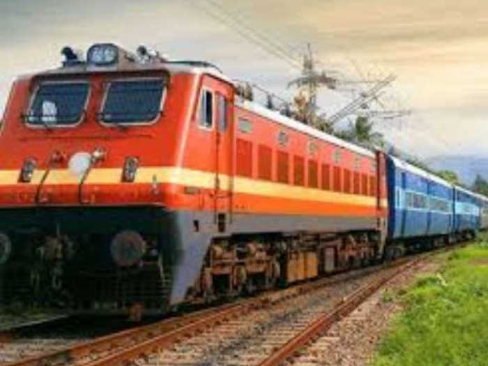 IRCTC To Conduct Bharat Darshan Yatra On EMI Of Rs 536 - Gorakhpur News