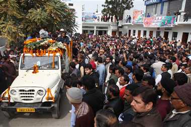 राजकीय सम्मान के साथ मनोरमा का अंतिम संस्कार
