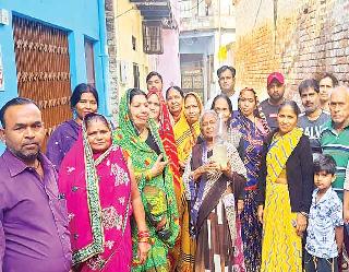25 दिनों से गोकुलपुरा और पुनियापाड़ा में आ रहा बदबूदार पीला पानी
