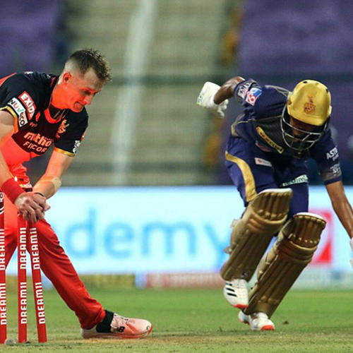 IPL 2020 RCB vs KKR: सिराज की रिकाॅर्ड गेंदबाजी से लेकर सबसे कम स्कोर तक, मैच में बने ये रिकाॅर्ड