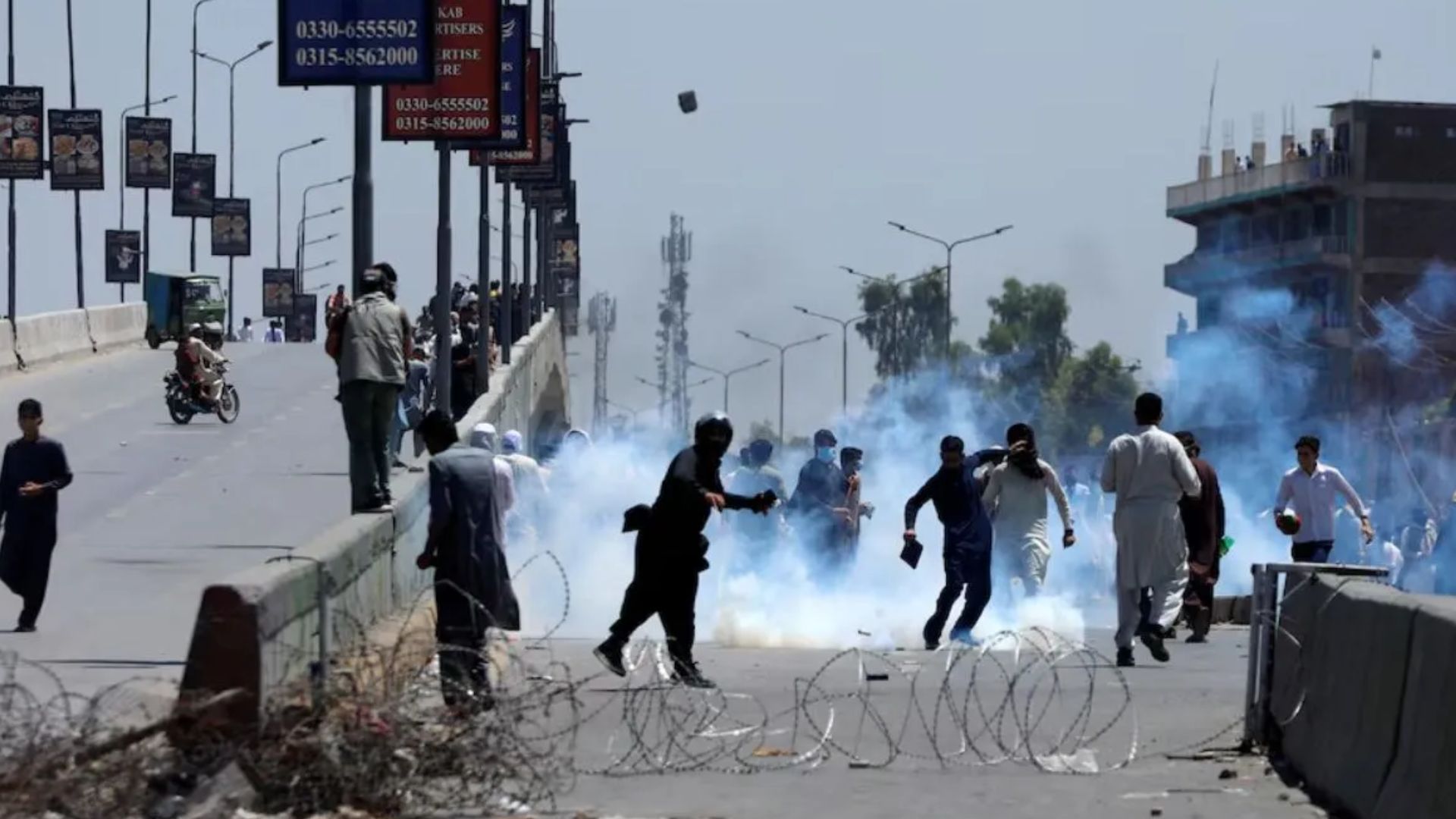 Pakistan Shia And Sunni Muslims Are Fighting Many People Died ...