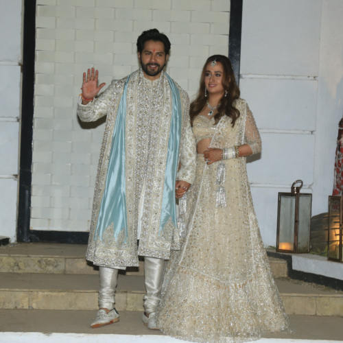 Varun Dhawan wedding pics: शादी के बाद वरुण-नताशा की ये तस्वीरें फैंस को आ रही खूब पसंद