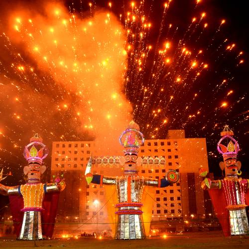 कानपुर में दशहरा, विजयादशमी उत्सव के रंग, विसर्जन से पहले सिंदूरखेला