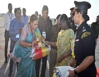 राष्ट्रपति को ‘पलाश’ की सौगात