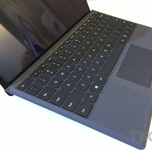 पांच तस्वीरों में देखें, माइक्रोसॉफ्ट का नया Surface Pro 4 टैबलेट