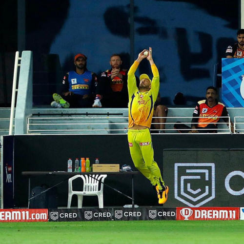 IPL 2020 CSK vs SRH: धोनी बने सबसे ज्यादा IPL मैच खेलने वाले खिलाड़ी, हारकर भी बनाया ये रिकाॅर्ड