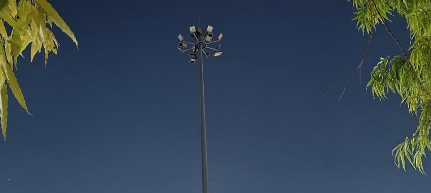 High Mast Lights Worth Crores Are Out Of Order, Leaving Many ...