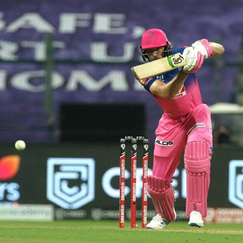 IPL 2020 MI vs RR: सूर्यकुमार ने लगाया छक्कों का अर्धशतक, तो बुमराह ने मारा विकेटों का चौका