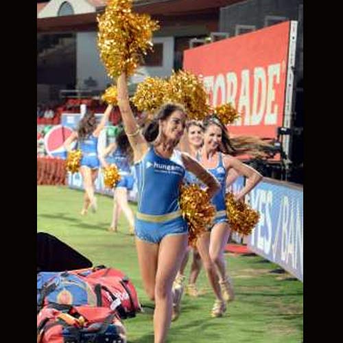 IPL चीयरलीडर्स! खेल और ग्लैमर का कॉकटेल