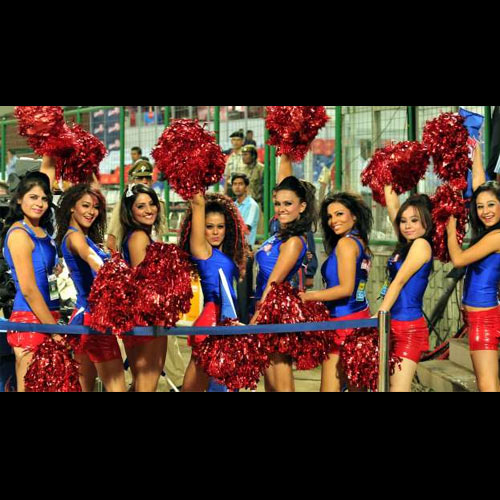 IPL चियरलीडर्स के जलवों से नजर नहीं हटा पाएंगे आप, ये तस्वीरें हैं सबूत