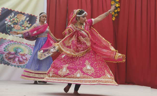 Gorakhpur got talent from Mahotsav stage