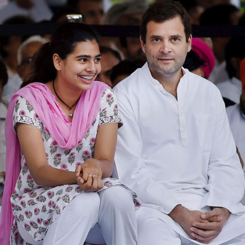 पिता के साथ बेफिक्र राहुल, उनकी इन तस्वीरों पर आपको भी आ जायेगा प्यार