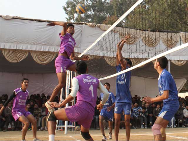 आतंक को मात देकर बनते हैं नेशनल प्लेयर