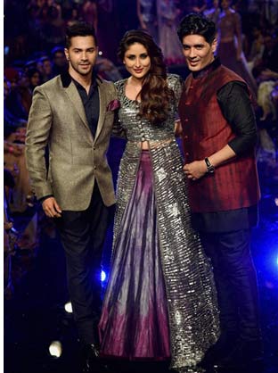 Kareena with Varun and Manish