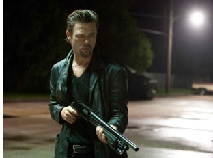 Brad Pitt with gun