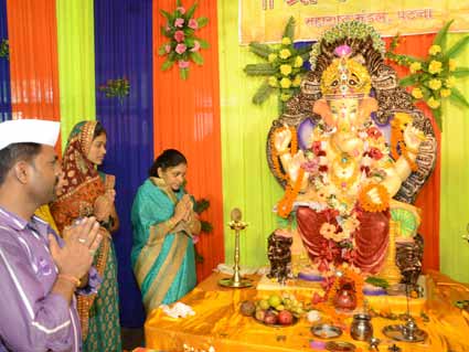 Patnaites Pray On Ganesh Chaturthi Patna News