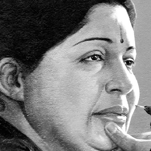 10 बातें : जिनके लिए लोग जान देते हैं, उन अम्मा के बारे में यह भी जान लो