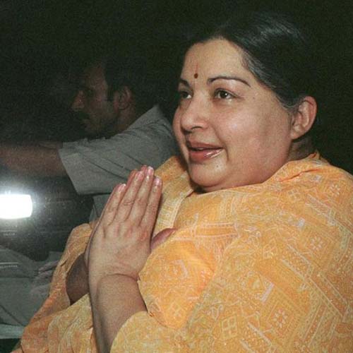 10 बातें : जिनके लिए लोग जान देते हैं, उन अम्मा के बारे में यह भी जान लो