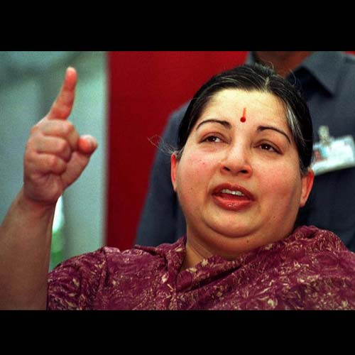 10 बातें : जिनके लिए लोग जान देते हैं, उन अम्मा के बारे में यह भी जान लो