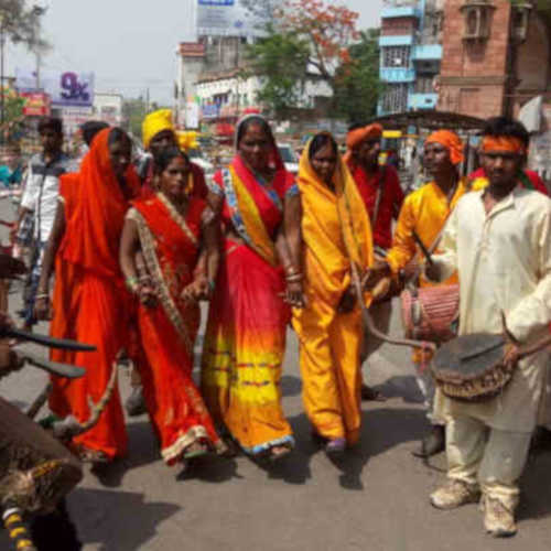 पीएम मोदी का मेगा रोड शो, देखें स्वागत की तैयारी