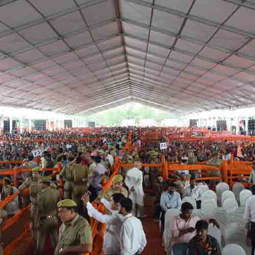 कबीर एकेडमी के शिलान्यास कार्यक्रम में कुछ ऐसा रहा नजारा