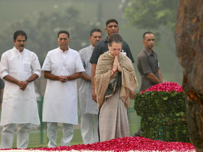 PM Modi Amit Shah Sonia Gandhi And Rahul Gandhi Pay Homage To Indira Gandhi  On Her Death Anniversary- Inext Live