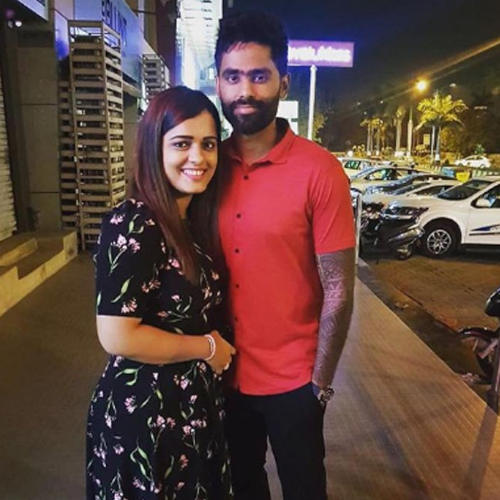 ऐसी है क्रिकेटर सूर्यकुमार की लव स्टोरी, गर्लफ्रेंड को 5 साल प्यार करने के बाद बनाया पत्नी